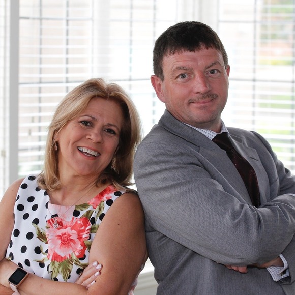 Meet your Posher, Debra - Picture 1 of 1